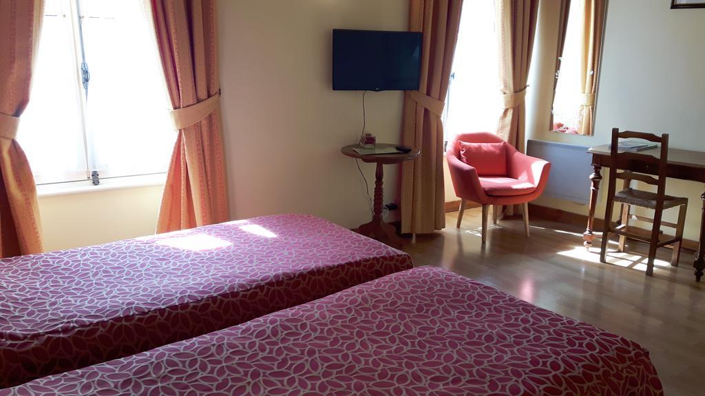 Hotel Du Donjon Aulnay  Dış mekan fotoğraf