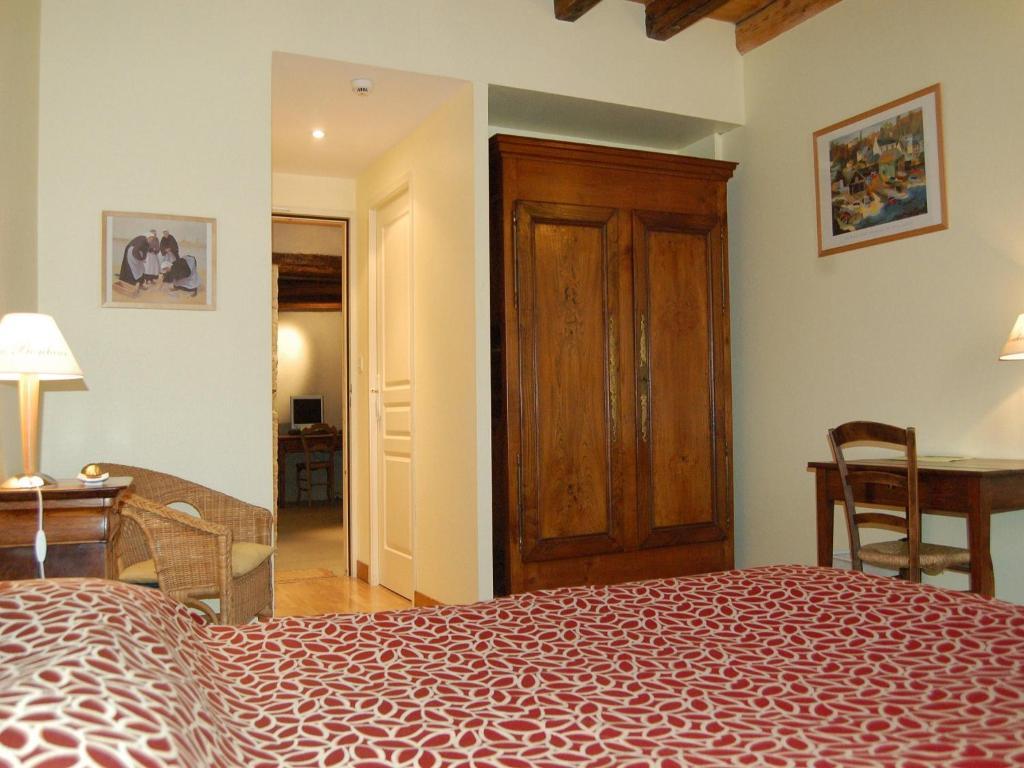 Hotel Du Donjon Aulnay  Dış mekan fotoğraf